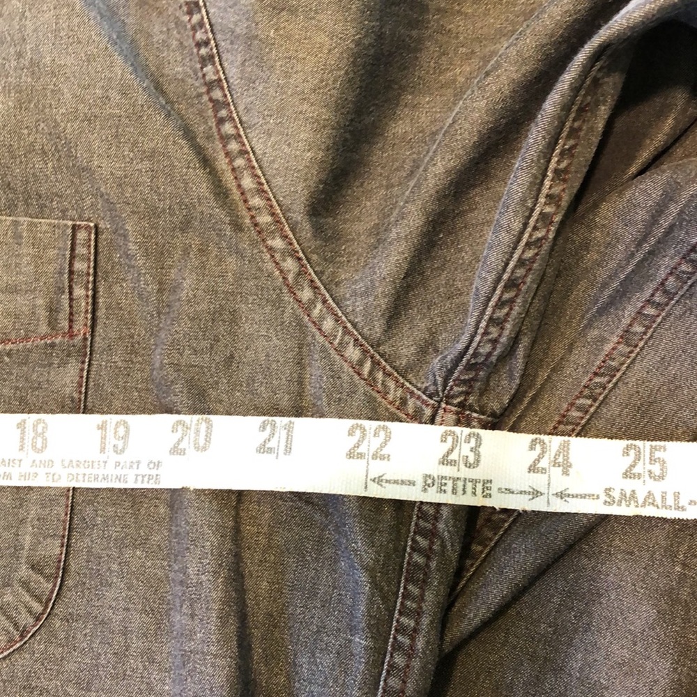 Agave Denim gray button down shirt. Like new! - Picture 8 of 8